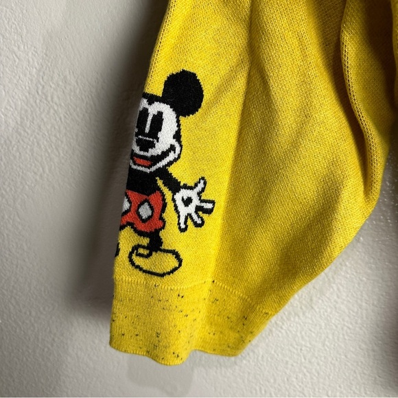 Mickey Mouse Vintage Sweater Size 2X Unisex - Picture 2 of 8